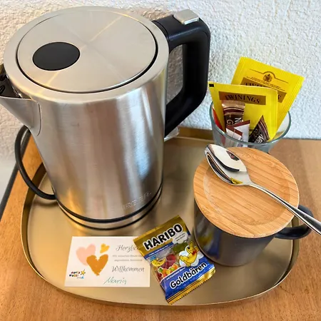 מלון Movieworld *